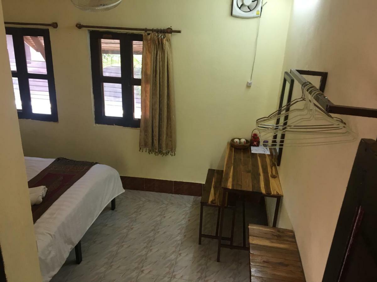 Mano Temple House Hotel Luangprabang Kültér fotó
