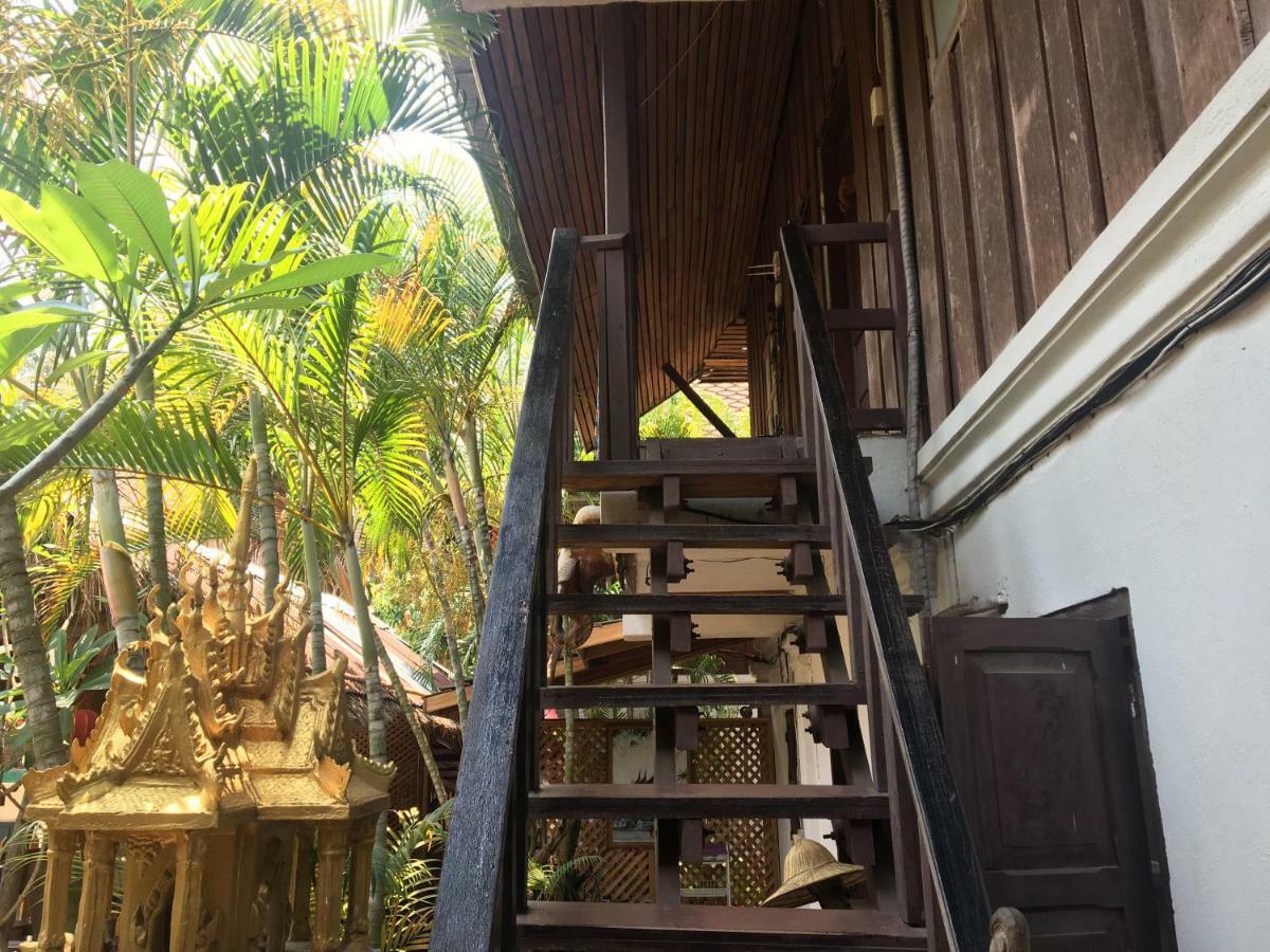 Mano Temple House Hotel Luangprabang Kültér fotó