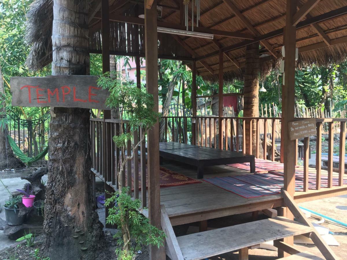 Mano Temple House Hotel Luangprabang Kültér fotó